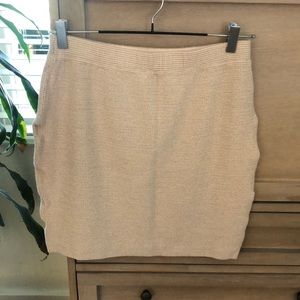 St. John knit skirt beige size 8